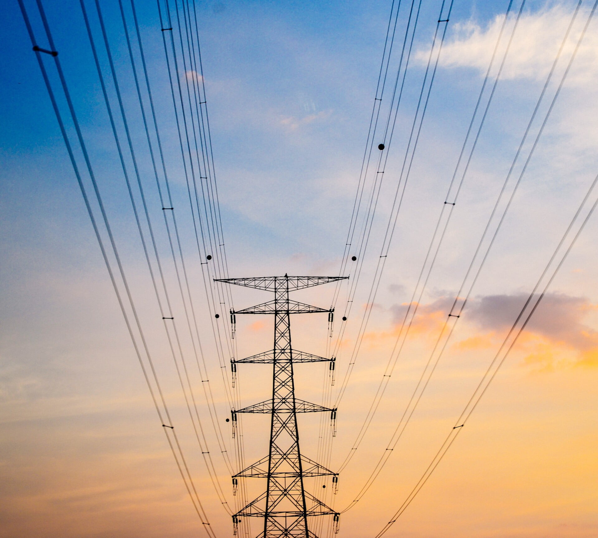 aumento de salários, torres de transmissão, conta de luz, centrais hidrelétricas, Minas e Energia, energia elétrica, terceiro trimestre, energia térmica, saneamento básico, conta de luz, privatização da Eletrobras, energia renovável, energia elétrica, geração de energia