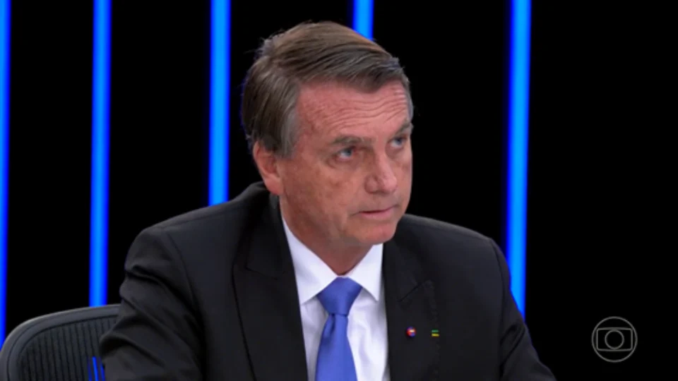 Cid: Bolsonaro resolveu desviar joias para pagar indenização a Maria do Rosário