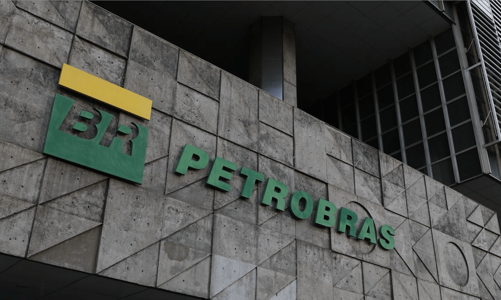 refino do petróleo, fazer investimentos, barril do petróleo, anúncios eleitoreiros, barril do petróleo, preço do diesel, preço do gás, ex-presidente da Petrobras, preço dos combustíveis, cpi da petrobras, preço do combustível, petrobrás, combustível, gasolina, diesel