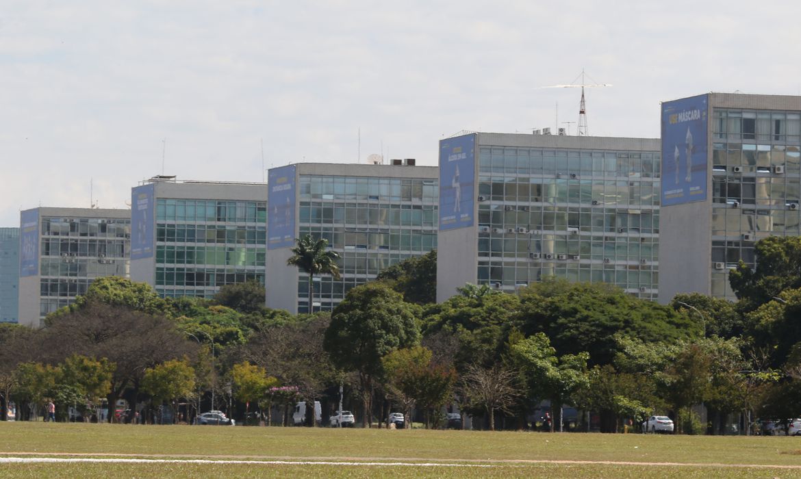 urnas eletrônicas, reforma administrativa