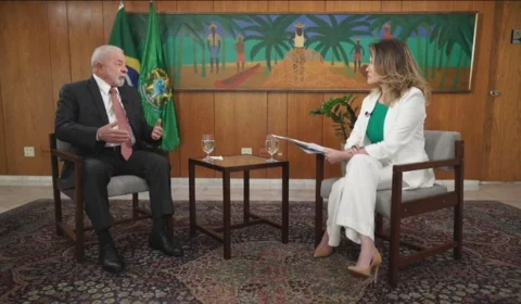 Em entrevista, Lula critica juros, inflação e diz que fará reforma tributária para isentar o pobre e cobrar do rico