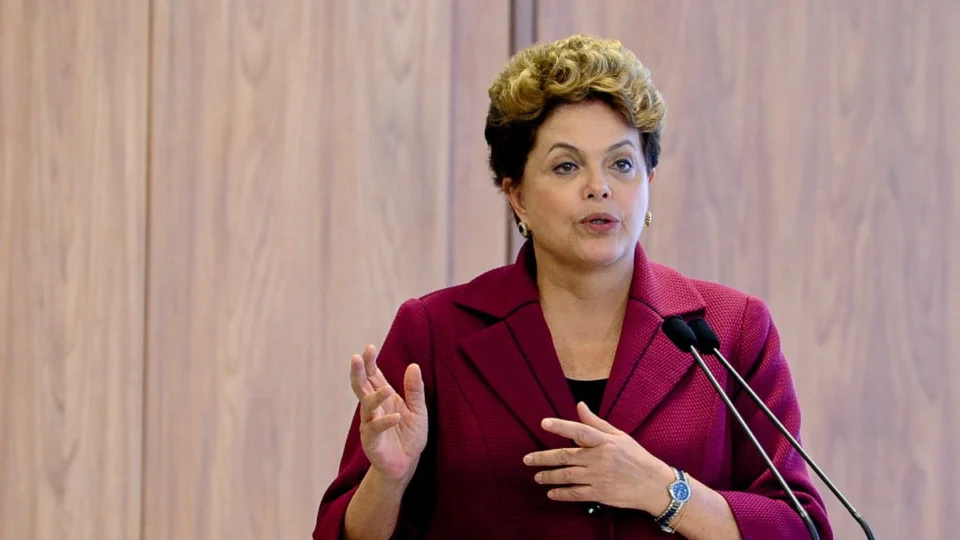 Dilma Rousseff é confirmada nova presidenta do banco dos Brics