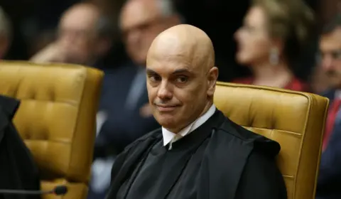 Ministros do STF não acompanham voto de Moraes e reduzem penas de seis réus do 8/1