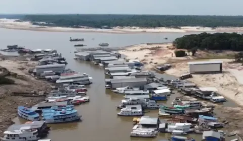 Seca e focos de incêndios já afetam todos os 62 municípios do Amazonas