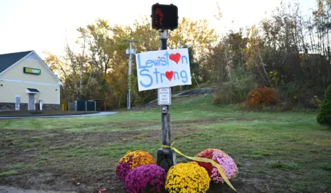 Suspeito de massacre no Maine é encontrado morto após intensa busca