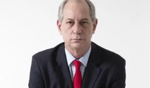 Em silêncio desde a eleição, Ciro Gomes critica governo Lula no Instagram