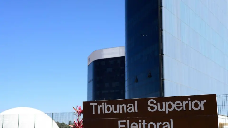 Como nasceu a Justiça Eleitoral, como é composta e qual é o seu papel