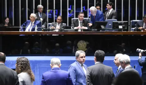 Plenário do Senado aprova PEC que limita decisões monocráticas no STF