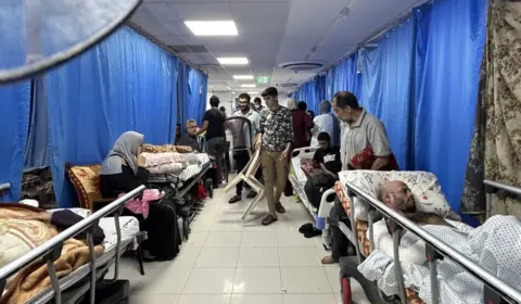 Israel prende diretor e médicos do maior hospital de Gaza e manda evacuar outra unidade