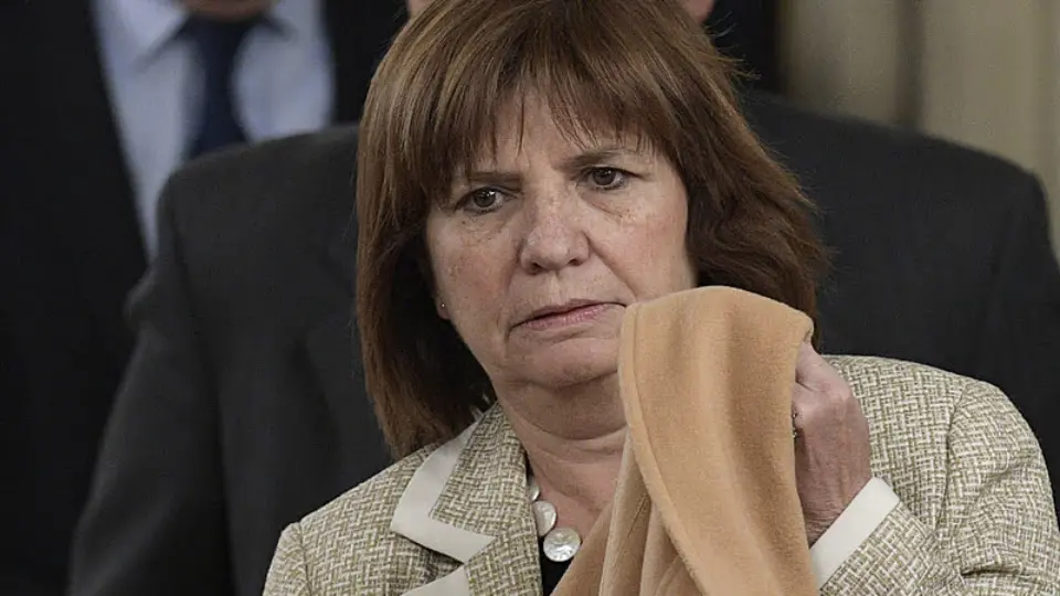 Argentina: enquanto Bullrich critica Lula, cresce apoio internacional a Massa