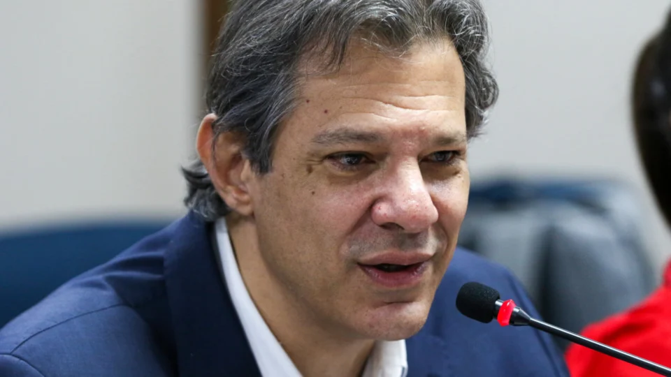 Haddad quer união internacional para taxar super-ricos