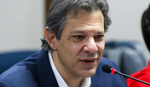 Bilionários continuam evadindo nossos sistemas tributários, diz Haddad no G20 financeiro