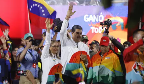 Brasil aguarda oposição e observadores antes de se manifestar sobre Venezuela