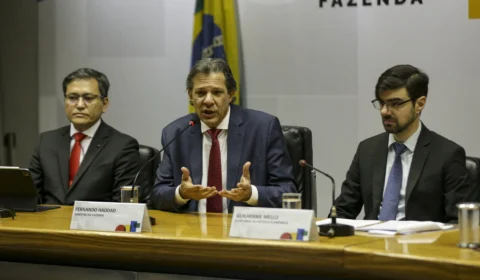 Haddad anuncia MP com limites à renúncia fiscal do governo, incluindo alternativa à desoneração da folha