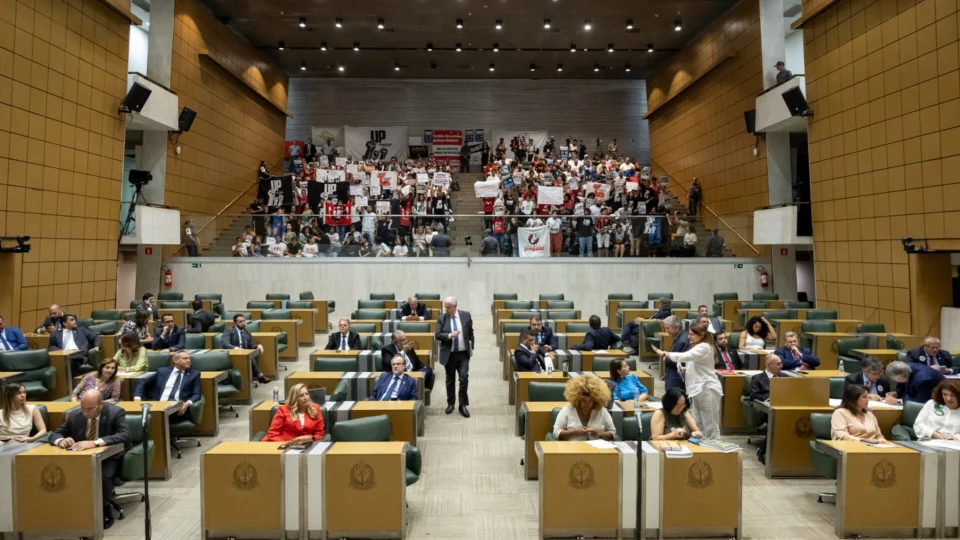 Argumento de que privatização da Sabesp vai baratear a conta d’água esconde engenharia matemática perversa