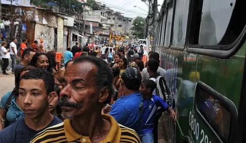 Lula sanciona lei que torna Dia da Consciência Negra feriado nacional