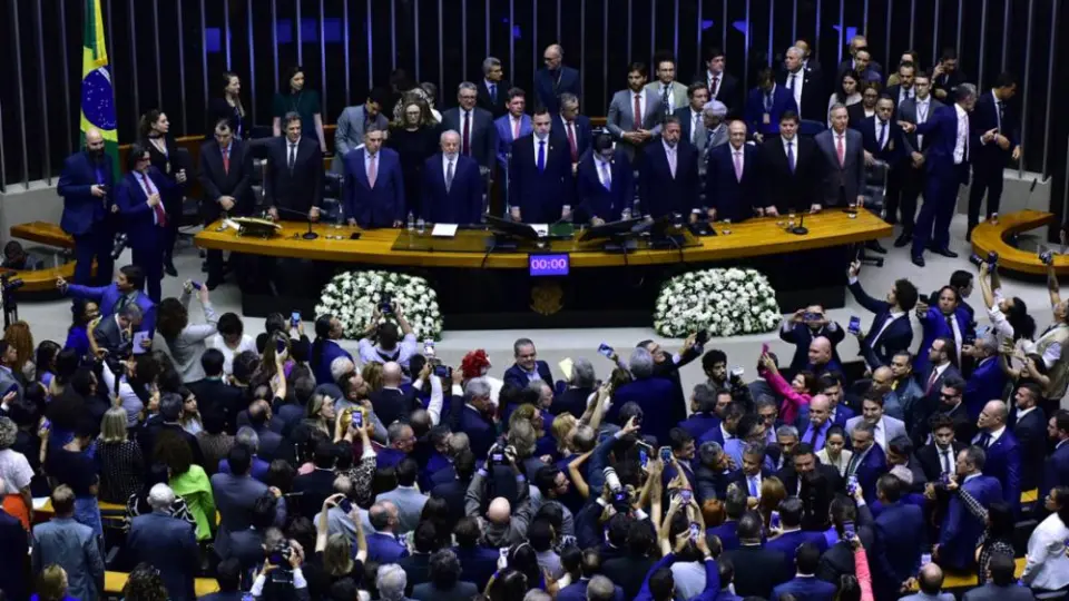 Congresso Nacional promulga emenda constitucional da reforma tributária