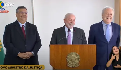 Lula anuncia Lewandowski como novo ministro da Justiça