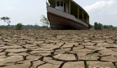 Com março mais quente da história, Terra tem 10º mês seguido com recorde de calor