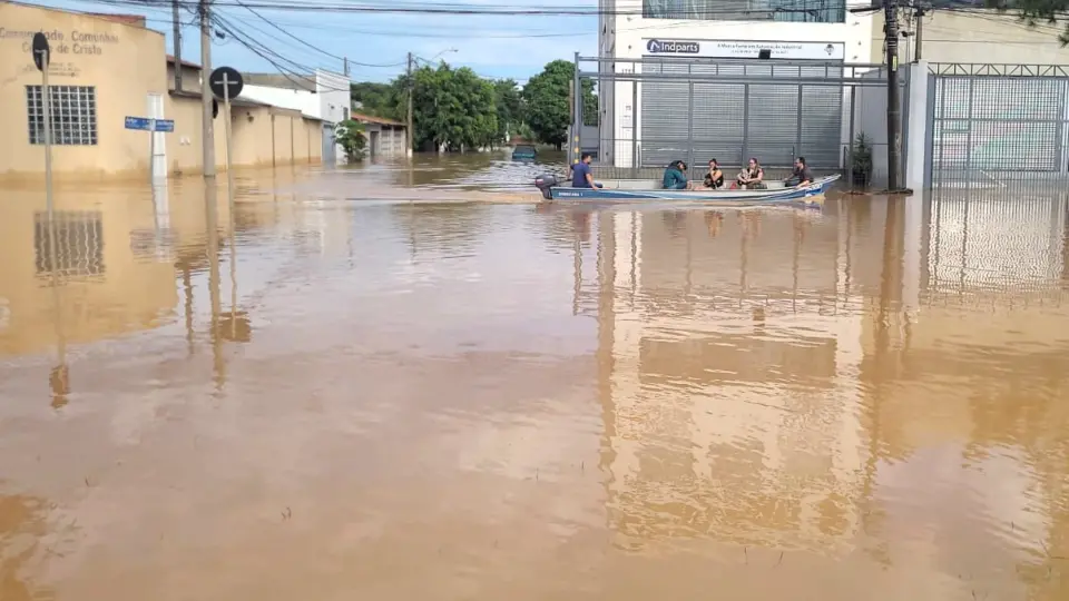 Idosa morre após temporal em Sorocaba (SP); estado registra três mortes em 24h