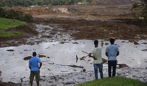 Isenção fiscal à Vale, em 2021, paga mais da metade da reparação por Brumadinho