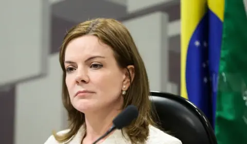 Gleisi Hoffmann, sobre emendas parlamentares: ‘R$ 53 bilhões é um ultraje’