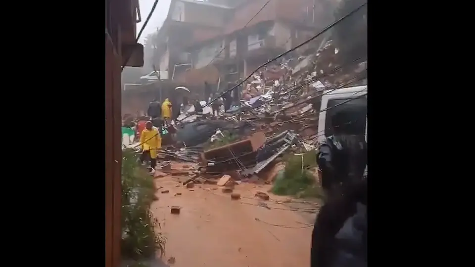 Sobe para oito número de mortes após temporal no Rio de Janeiro