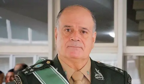 Freire Gomes diz à PF que Bolsonaro tentou convencer alta cúpula militar sobre golpe