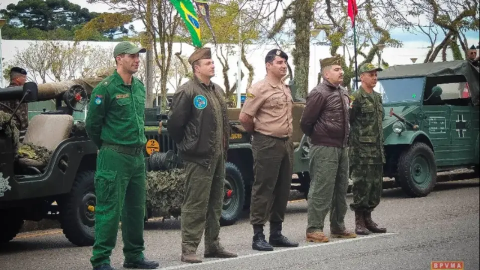 Museu do Holocausto avisou governo do Paraná sobre veículo nazista em desfile