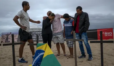 Órfãos seguem sem políticas de reparação quatro anos após pandemia