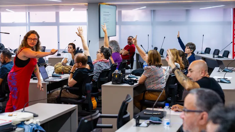 Greve foi decidida em assembleia nacional de professores