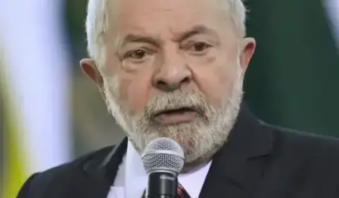 Lula denuncia que Campos Neto trabalha contra o país, sob influência de Tarcísio