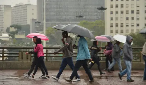 País pode ter grandes acumulados de chuva nas próximas semanas; veja a previsão do Inmet