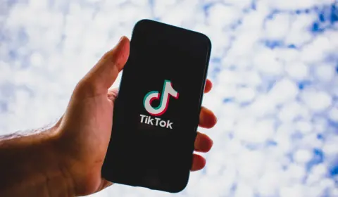 União Europeia ameaça suspender programa TikTok Lite