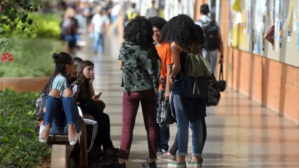 CCJ do Senado aprova, em primeira votação, ampliação de cotas para pessoas negras em concursos