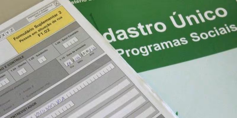 Enem 2024: membros do CadÚnico também estão isentos de taxa de inscrição