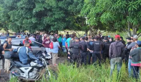 PM cerca assentamento legalizado pelo Incra em Campos dos Goytacazes (RJ)