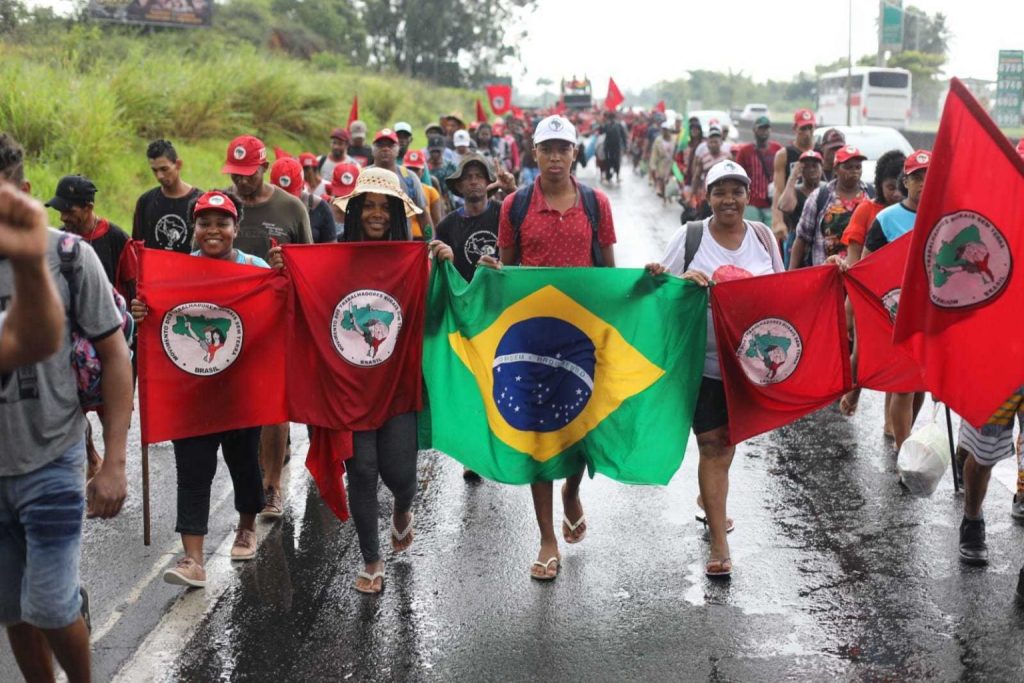 MST iniciou nesta segunda (15) o Abril Vermelho