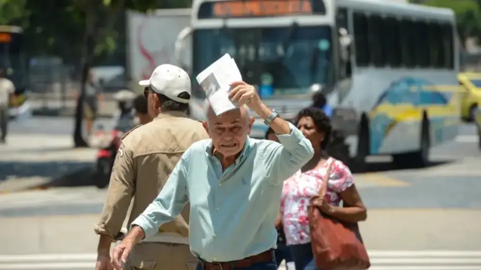 Quarta onda de calor vai se estender até pelo menos dia 10 de maio