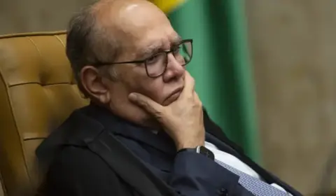 Evento de Gilmar Mendes reúne juízes, políticos e empresários em Portugal e recebe críticas