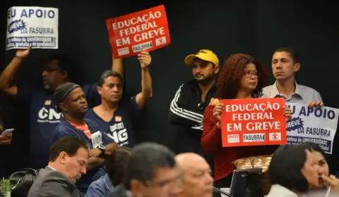 Greve nas federais: a pedido de entidades, assinatura de acordo é adiada para quinta-feira (27)