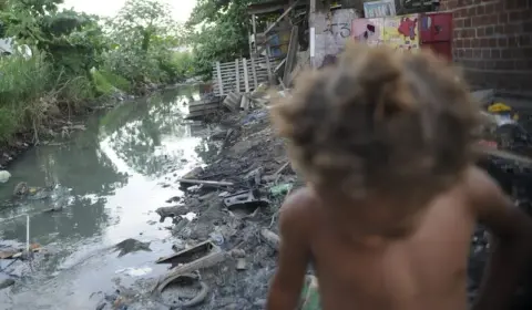 Pobreza e extrema pobreza atingem menores patamares no Brasil desde 2012