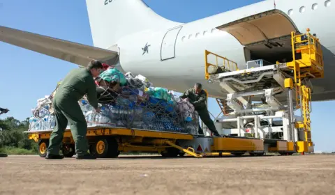 Governo cria malha aérea emergencial para atender ao Rio Grande do Sul