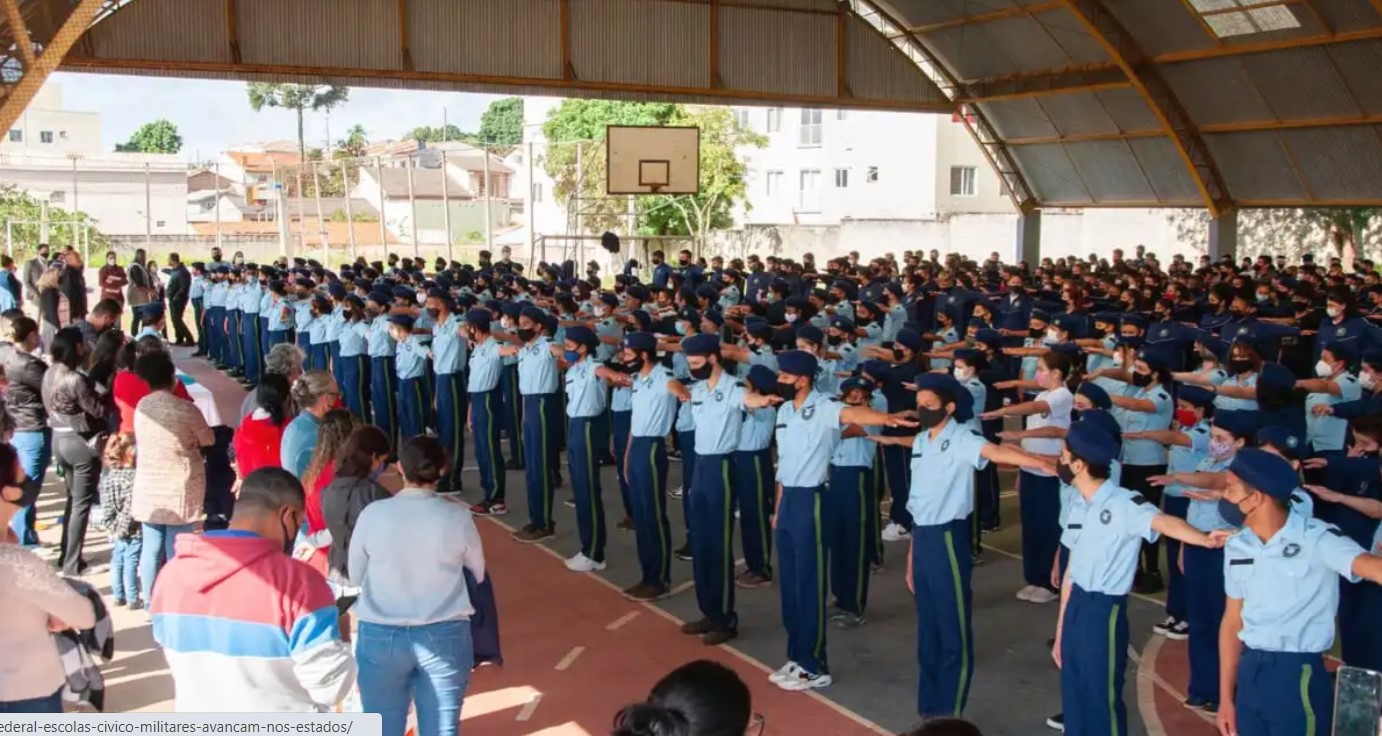 No Paraná, militarização avança com apoio do governo locall (Silvio Turra/Seed-PR)