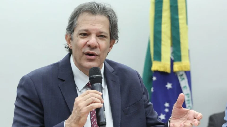 Haddad diz que críticas à política econômica ‘não têm amparo em dados’; ministro dá aula a deputados bolsonaristas