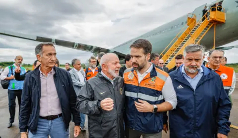 Lula garante verba para reconstrução de estradas no Rio Grande do Sul