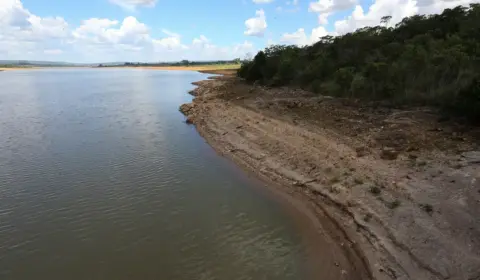 Superfície de água no Brasil fica abaixo da média histórica em 2023