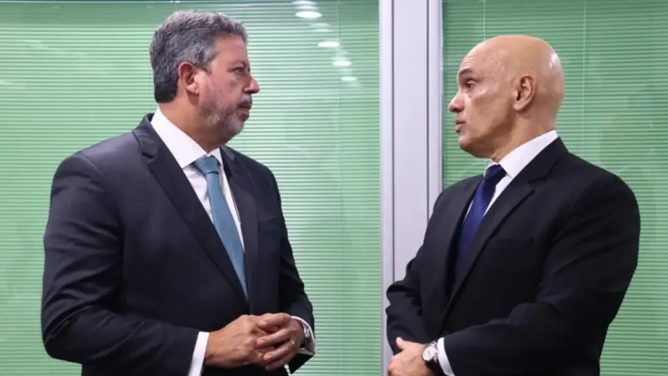 Moraes censura reportagens sobre acusação de agressão feita por ex-mulher de Arthur Lira