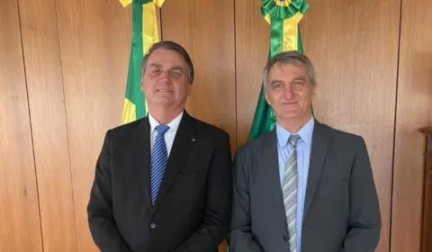 Em clima de campanha, Tarcísio e Mendonça impulsionam irmão de Bolsonaro em SP