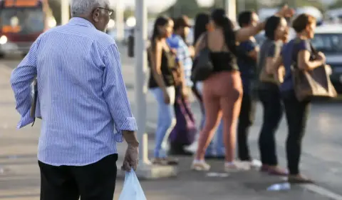 Estudo revela os benefícios dos exercícios físicos em idosos com câncer